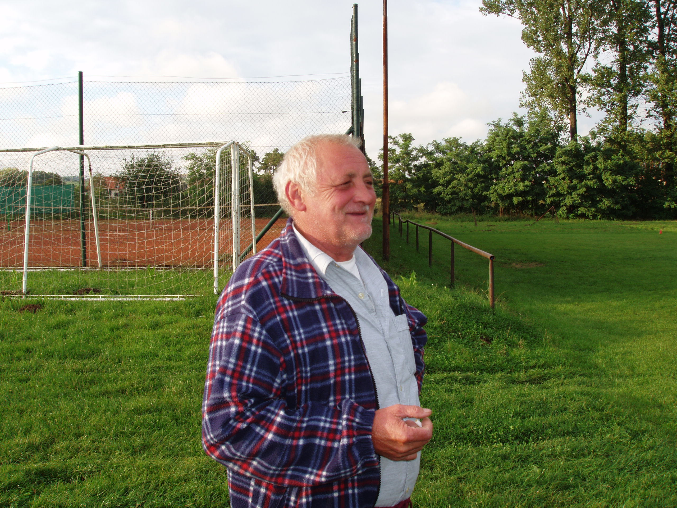 I hospodář se umí usmát......srpen 2006